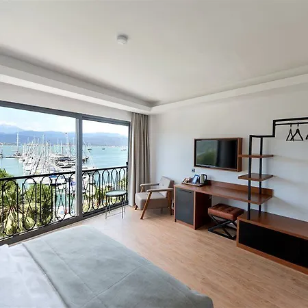 La Farine Hotel 2*